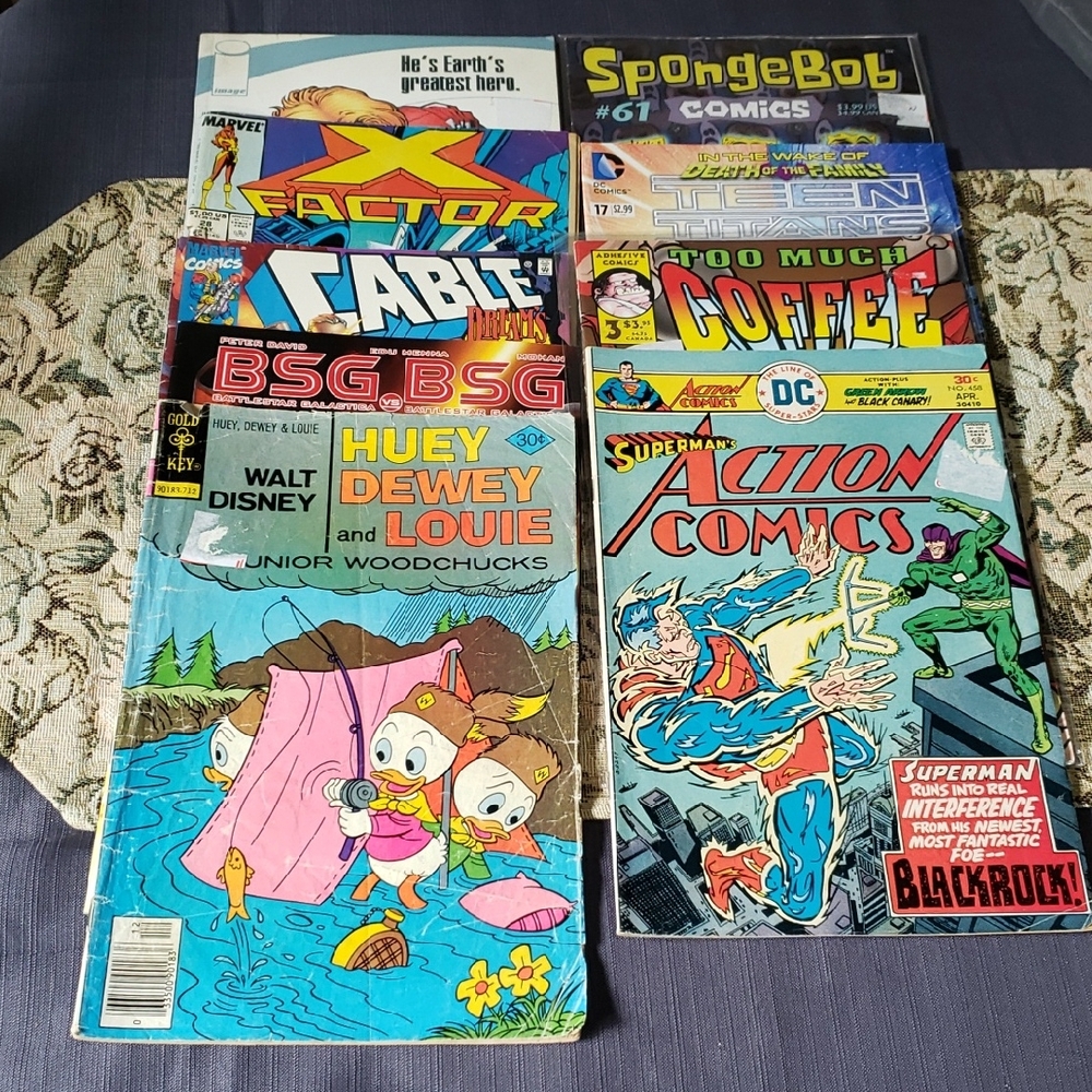 9 Assorted Comics.